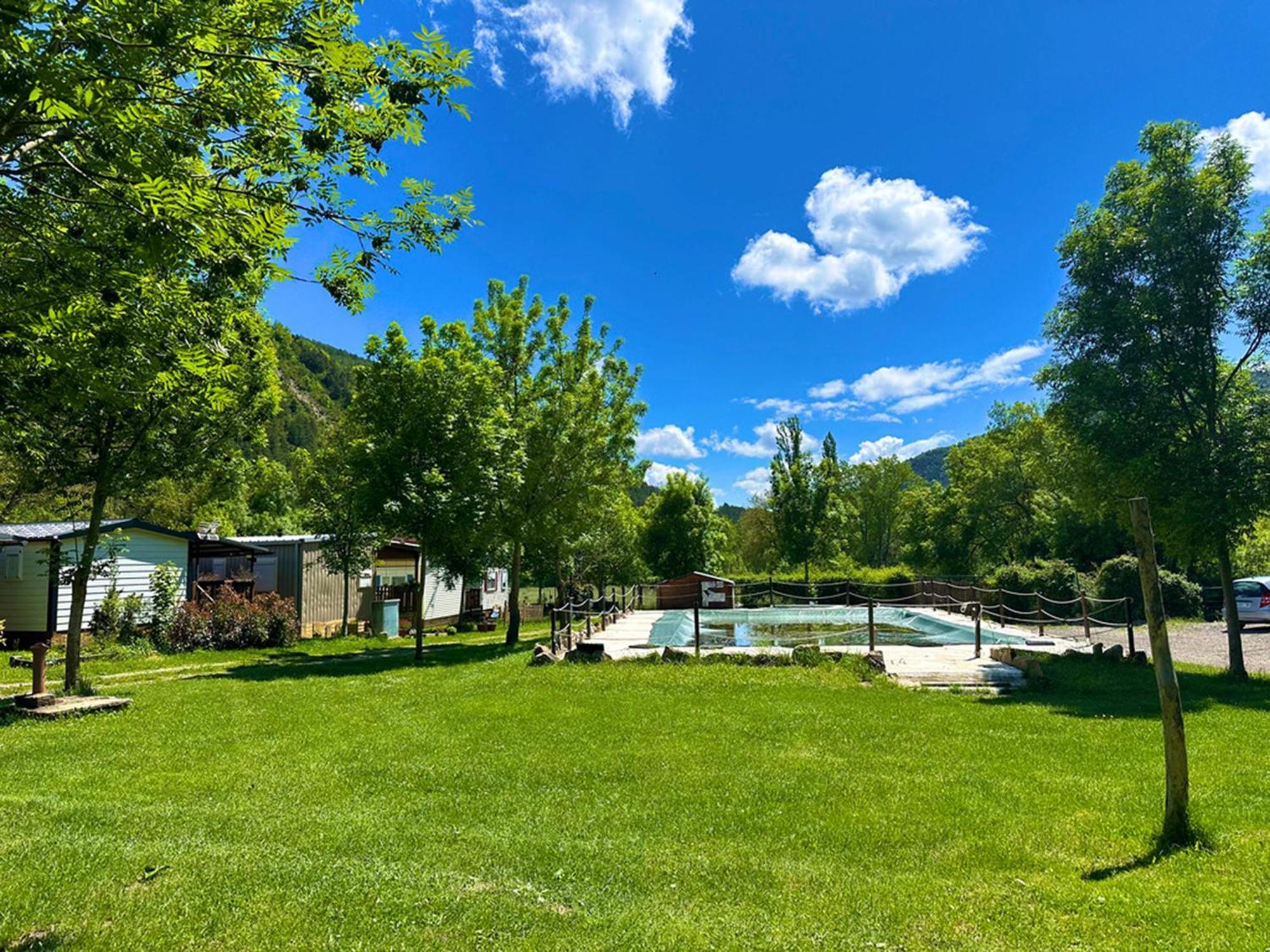 Bungalows Y Cabanas Solopuent Natur Castiello de Jaca Kültér fotó